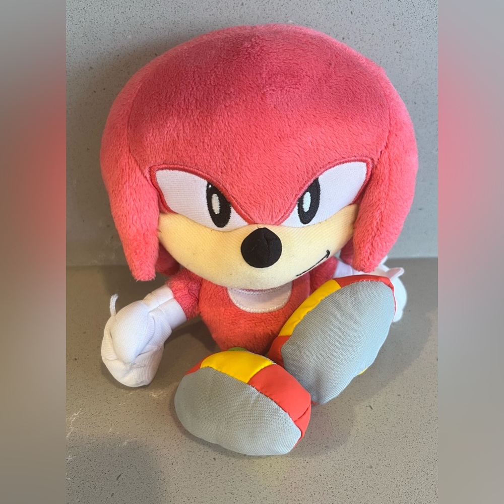 Sonic The Hedgehog 9 Inch Plush Knuckles 30th Anniversary Jakks Stuffed Toy - Picture 2 of 9